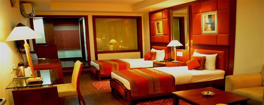Hotel Jewel Palace Nueva Delhi Exterior foto