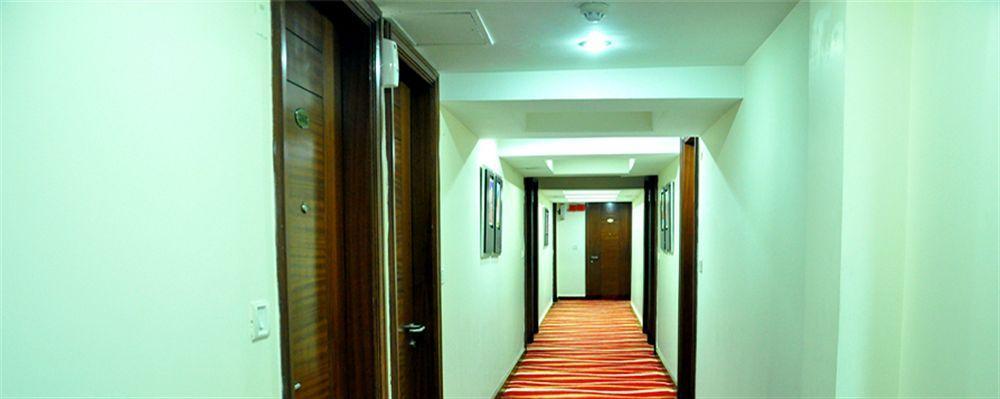 Hotel Jewel Palace Nueva Delhi Exterior foto